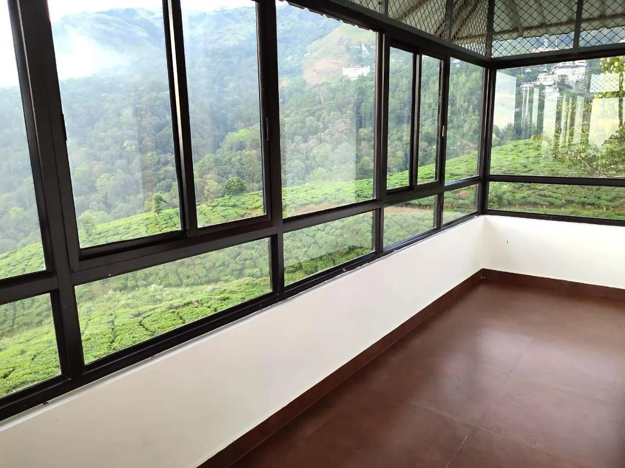 Tea & Sky Munnar Apartment